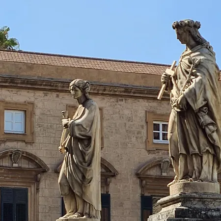 La Loggia Dei Re 아파트 팔레르모